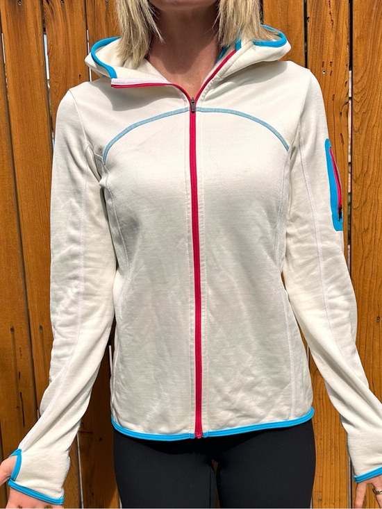 Ortovox Jackets & Blazers - Ortovox backcountry ski jacket
Size small